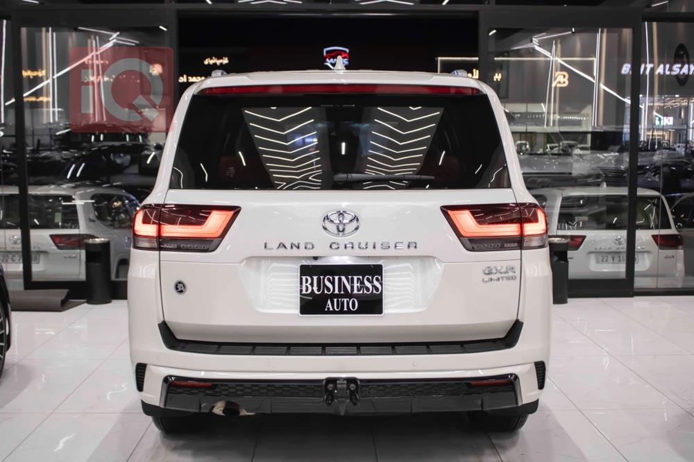 تويوتا لاندكروزر